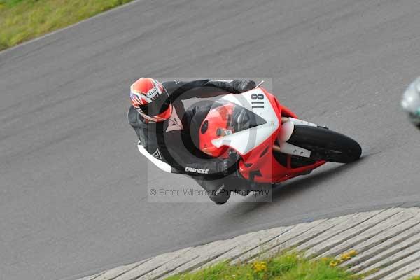 Motorcycle action photographs;Trackday digital images;Ty croes;anglesey;anglesey photographs;event digital images;eventdigitalimages;no limits trackday;peter wileman photography;trac mon;trackday;trackday photos