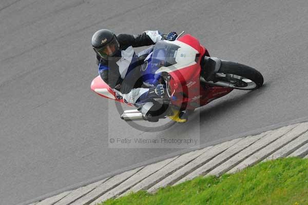 Motorcycle action photographs;Trackday digital images;Ty croes;anglesey;anglesey photographs;event digital images;eventdigitalimages;no limits trackday;peter wileman photography;trac mon;trackday;trackday photos