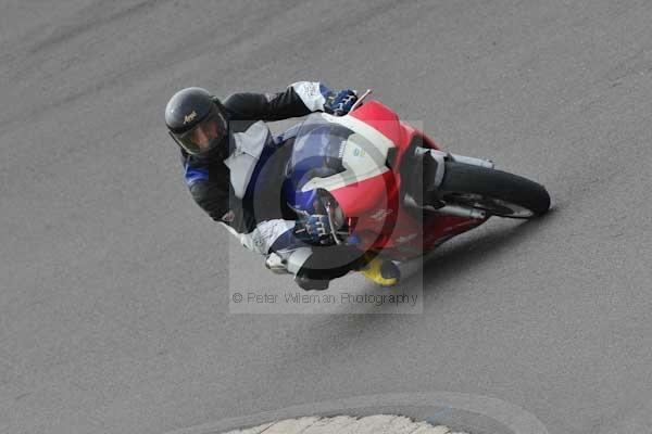 Motorcycle action photographs;Trackday digital images;Ty croes;anglesey;anglesey photographs;event digital images;eventdigitalimages;no limits trackday;peter wileman photography;trac mon;trackday;trackday photos