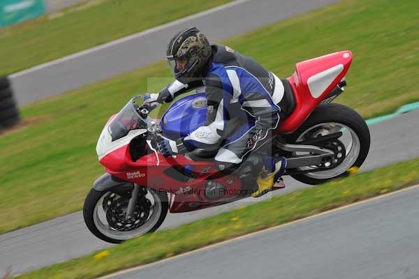 Motorcycle action photographs;Trackday digital images;Ty croes;anglesey;anglesey photographs;event digital images;eventdigitalimages;no limits trackday;peter wileman photography;trac mon;trackday;trackday photos