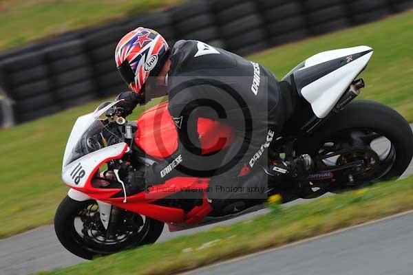 Motorcycle action photographs;Trackday digital images;Ty croes;anglesey;anglesey photographs;event digital images;eventdigitalimages;no limits trackday;peter wileman photography;trac mon;trackday;trackday photos