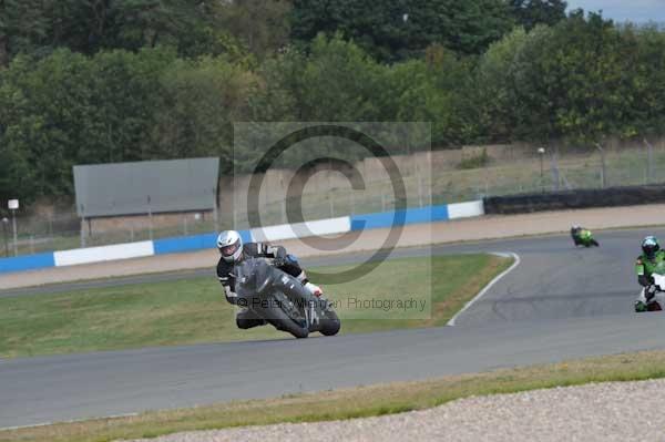 Motorcycle action photographs;Trackday digital images;donington;donington park leicestershire;donington photographs;event digital images;eventdigitalimages;no limits trackday;peter wileman photography;trackday;trackday photos