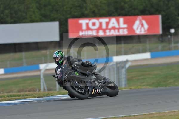 Motorcycle action photographs;Trackday digital images;donington;donington park leicestershire;donington photographs;event digital images;eventdigitalimages;no limits trackday;peter wileman photography;trackday;trackday photos