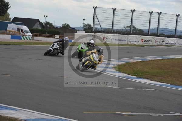 Motorcycle action photographs;Trackday digital images;donington;donington park leicestershire;donington photographs;event digital images;eventdigitalimages;no limits trackday;peter wileman photography;trackday;trackday photos