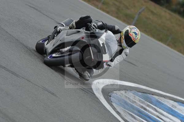 Motorcycle action photographs;Trackday digital images;donington;donington park leicestershire;donington photographs;event digital images;eventdigitalimages;no limits trackday;peter wileman photography;trackday;trackday photos