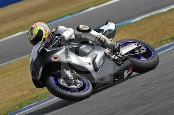 Motorcycle action photographs;Trackday digital images;donington;donington park leicestershire;donington photographs;event digital images;eventdigitalimages;no limits trackday;peter wileman photography;trackday;trackday photos