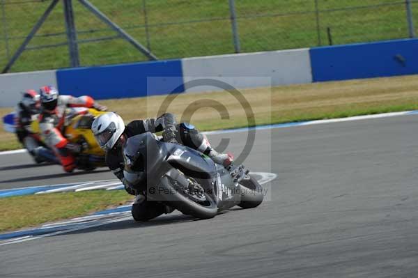 Motorcycle action photographs;Trackday digital images;donington;donington park leicestershire;donington photographs;event digital images;eventdigitalimages;no limits trackday;peter wileman photography;trackday;trackday photos