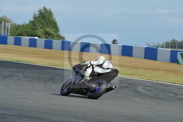 Motorcycle action photographs;Trackday digital images;donington;donington park leicestershire;donington photographs;event digital images;eventdigitalimages;no limits trackday;peter wileman photography;trackday;trackday photos