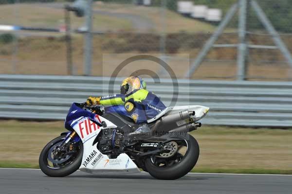 Motorcycle action photographs;Trackday digital images;donington;donington park leicestershire;donington photographs;event digital images;eventdigitalimages;no limits trackday;peter wileman photography;trackday;trackday photos