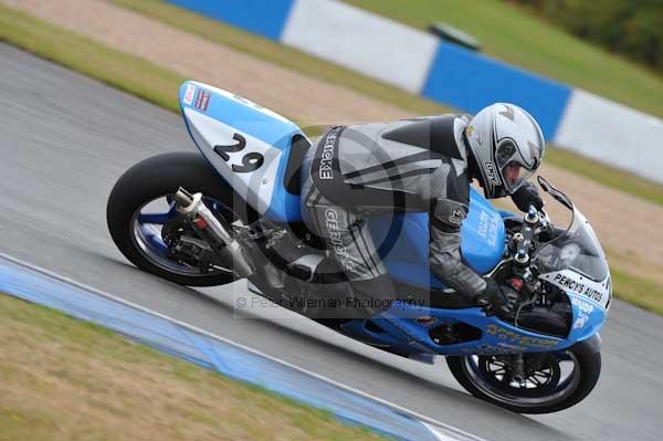 Motorcycle action photographs;Trackday digital images;donington;donington park leicestershire;donington photographs;event digital images;eventdigitalimages;no limits trackday;peter wileman photography;trackday;trackday photos