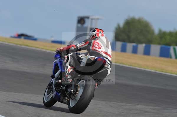 Motorcycle action photographs;Trackday digital images;donington;donington park leicestershire;donington photographs;event digital images;eventdigitalimages;no limits trackday;peter wileman photography;trackday;trackday photos