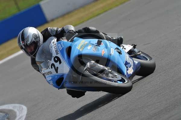 Motorcycle action photographs;Trackday digital images;donington;donington park leicestershire;donington photographs;event digital images;eventdigitalimages;no limits trackday;peter wileman photography;trackday;trackday photos