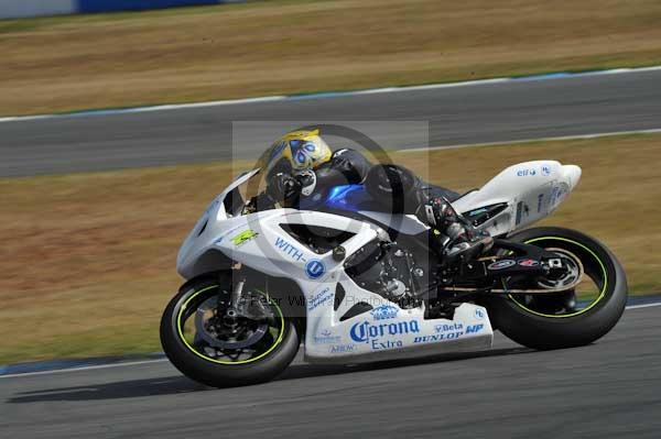 Motorcycle action photographs;Trackday digital images;donington;donington park leicestershire;donington photographs;event digital images;eventdigitalimages;no limits trackday;peter wileman photography;trackday;trackday photos