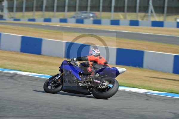 Motorcycle action photographs;Trackday digital images;donington;donington park leicestershire;donington photographs;event digital images;eventdigitalimages;no limits trackday;peter wileman photography;trackday;trackday photos