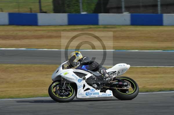 Motorcycle action photographs;Trackday digital images;donington;donington park leicestershire;donington photographs;event digital images;eventdigitalimages;no limits trackday;peter wileman photography;trackday;trackday photos