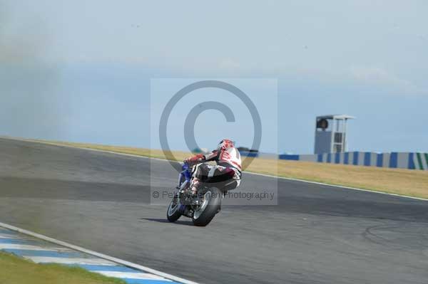 Motorcycle action photographs;Trackday digital images;donington;donington park leicestershire;donington photographs;event digital images;eventdigitalimages;no limits trackday;peter wileman photography;trackday;trackday photos