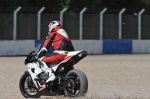 Motorcycle-action-photographs;Trackday-digital-images;donington;donington-park-leicestershire;donington-photographs;event-digital-images;eventdigitalimages;no-limits-trackday;peter-wileman-photography;trackday;trackday-photos