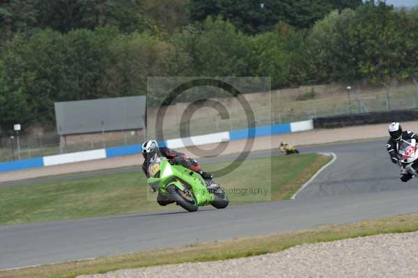 Motorcycle action photographs;Trackday digital images;donington;donington park leicestershire;donington photographs;event digital images;eventdigitalimages;no limits trackday;peter wileman photography;trackday;trackday photos