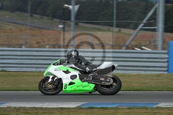 Motorcycle action photographs;Trackday digital images;donington;donington park leicestershire;donington photographs;event digital images;eventdigitalimages;no limits trackday;peter wileman photography;trackday;trackday photos