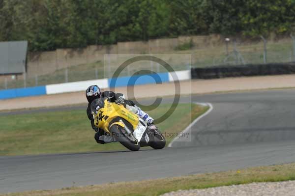 Motorcycle action photographs;Trackday digital images;donington;donington park leicestershire;donington photographs;event digital images;eventdigitalimages;no limits trackday;peter wileman photography;trackday;trackday photos