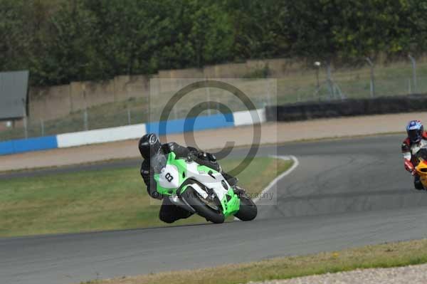 Motorcycle action photographs;Trackday digital images;donington;donington park leicestershire;donington photographs;event digital images;eventdigitalimages;no limits trackday;peter wileman photography;trackday;trackday photos