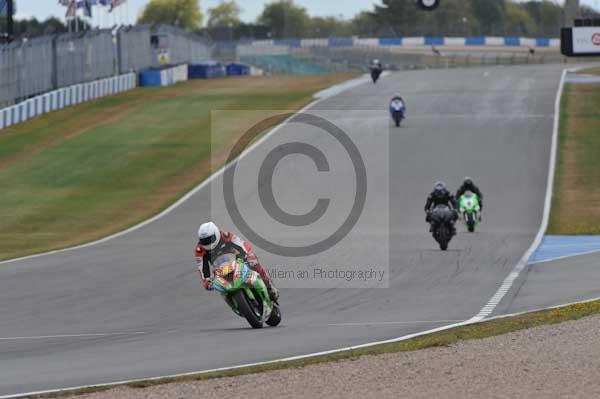 Motorcycle action photographs;Trackday digital images;donington;donington park leicestershire;donington photographs;event digital images;eventdigitalimages;no limits trackday;peter wileman photography;trackday;trackday photos