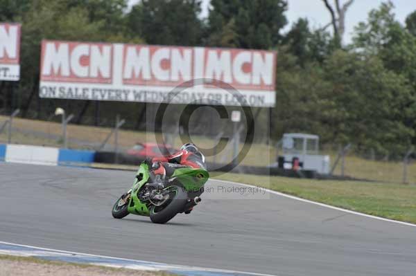 Motorcycle action photographs;Trackday digital images;donington;donington park leicestershire;donington photographs;event digital images;eventdigitalimages;no limits trackday;peter wileman photography;trackday;trackday photos