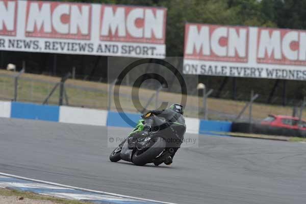 Motorcycle action photographs;Trackday digital images;donington;donington park leicestershire;donington photographs;event digital images;eventdigitalimages;no limits trackday;peter wileman photography;trackday;trackday photos