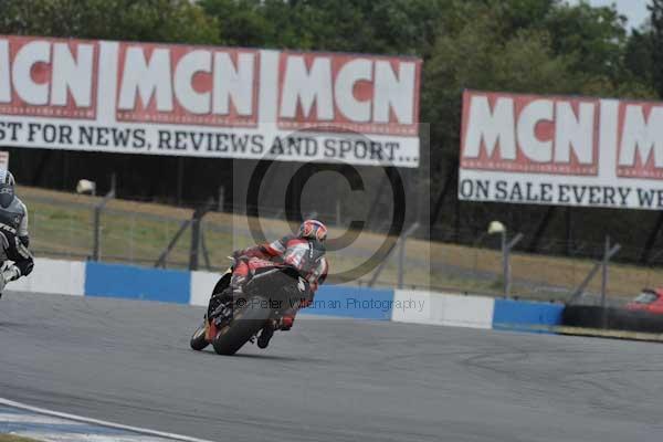 Motorcycle action photographs;Trackday digital images;donington;donington park leicestershire;donington photographs;event digital images;eventdigitalimages;no limits trackday;peter wileman photography;trackday;trackday photos