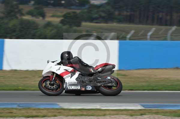 Motorcycle action photographs;Trackday digital images;donington;donington park leicestershire;donington photographs;event digital images;eventdigitalimages;no limits trackday;peter wileman photography;trackday;trackday photos