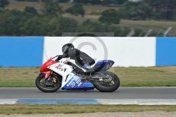 Motorcycle action photographs;Trackday digital images;donington;donington park leicestershire;donington photographs;event digital images;eventdigitalimages;no limits trackday;peter wileman photography;trackday;trackday photos