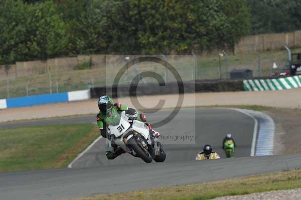 Motorcycle action photographs;Trackday digital images;donington;donington park leicestershire;donington photographs;event digital images;eventdigitalimages;no limits trackday;peter wileman photography;trackday;trackday photos