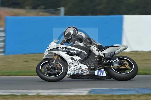 Motorcycle action photographs;Trackday digital images;donington;donington park leicestershire;donington photographs;event digital images;eventdigitalimages;no limits trackday;peter wileman photography;trackday;trackday photos