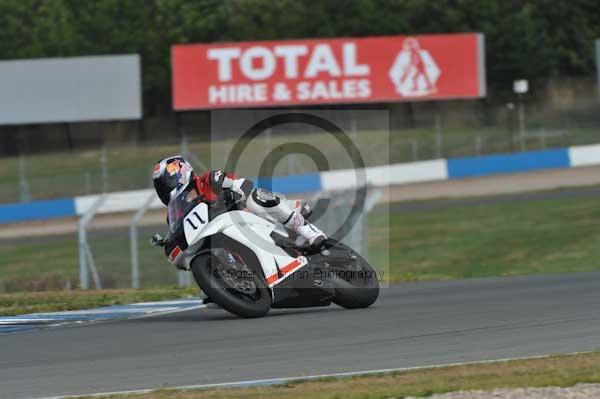 Motorcycle action photographs;Trackday digital images;donington;donington park leicestershire;donington photographs;event digital images;eventdigitalimages;no limits trackday;peter wileman photography;trackday;trackday photos