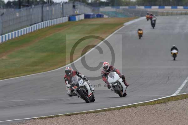 Motorcycle action photographs;Trackday digital images;donington;donington park leicestershire;donington photographs;event digital images;eventdigitalimages;no limits trackday;peter wileman photography;trackday;trackday photos