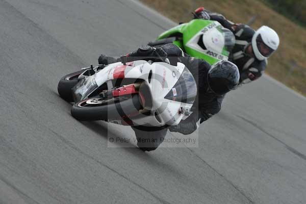 Motorcycle action photographs;Trackday digital images;donington;donington park leicestershire;donington photographs;event digital images;eventdigitalimages;no limits trackday;peter wileman photography;trackday;trackday photos