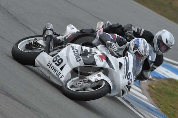 Motorcycle action photographs;Trackday digital images;donington;donington park leicestershire;donington photographs;event digital images;eventdigitalimages;no limits trackday;peter wileman photography;trackday;trackday photos