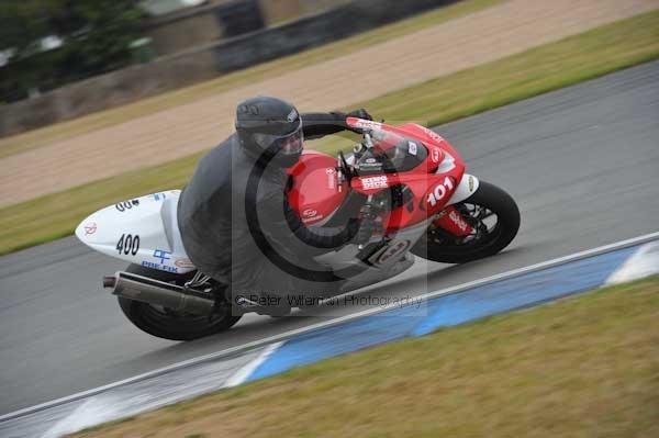 Motorcycle action photographs;Trackday digital images;donington;donington park leicestershire;donington photographs;event digital images;eventdigitalimages;no limits trackday;peter wileman photography;trackday;trackday photos