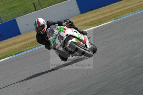 Motorcycle action photographs;Trackday digital images;donington;donington park leicestershire;donington photographs;event digital images;eventdigitalimages;no limits trackday;peter wileman photography;trackday;trackday photos