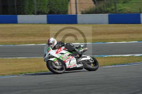 Motorcycle action photographs;Trackday digital images;donington;donington park leicestershire;donington photographs;event digital images;eventdigitalimages;no limits trackday;peter wileman photography;trackday;trackday photos