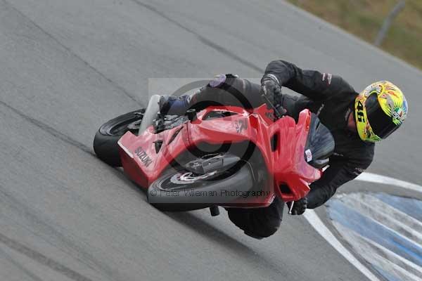 Motorcycle action photographs;Trackday digital images;donington;donington park leicestershire;donington photographs;event digital images;eventdigitalimages;no limits trackday;peter wileman photography;trackday;trackday photos