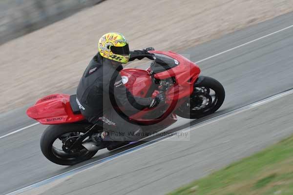 Motorcycle action photographs;Trackday digital images;donington;donington park leicestershire;donington photographs;event digital images;eventdigitalimages;no limits trackday;peter wileman photography;trackday;trackday photos