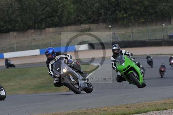 Motorcycle action photographs;Trackday digital images;donington;donington park leicestershire;donington photographs;event digital images;eventdigitalimages;no limits trackday;peter wileman photography;trackday;trackday photos