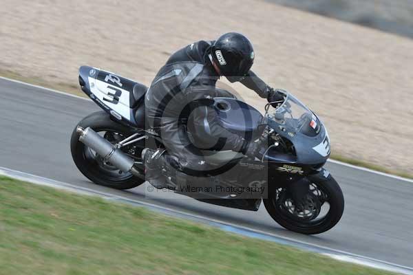 Motorcycle action photographs;Trackday digital images;donington;donington park leicestershire;donington photographs;event digital images;eventdigitalimages;no limits trackday;peter wileman photography;trackday;trackday photos