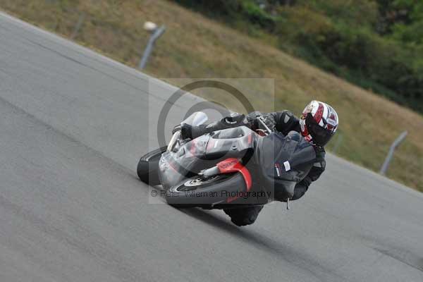 Motorcycle action photographs;Trackday digital images;donington;donington park leicestershire;donington photographs;event digital images;eventdigitalimages;no limits trackday;peter wileman photography;trackday;trackday photos