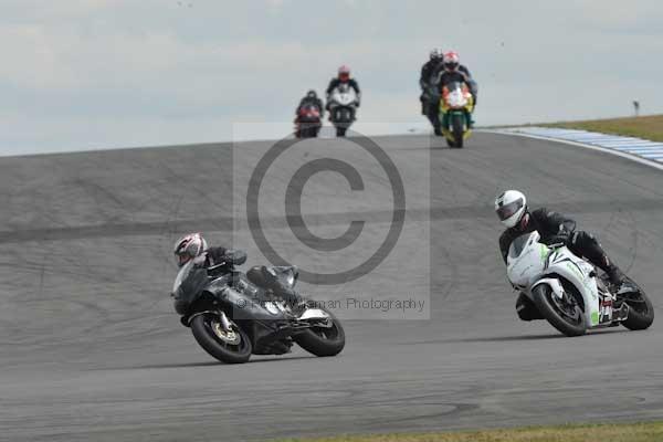 Motorcycle action photographs;Trackday digital images;donington;donington park leicestershire;donington photographs;event digital images;eventdigitalimages;no limits trackday;peter wileman photography;trackday;trackday photos