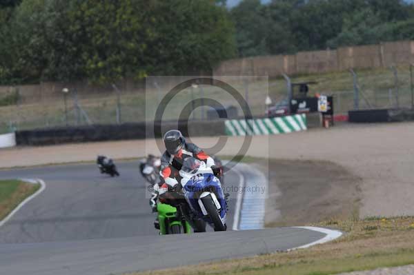 Motorcycle action photographs;Trackday digital images;donington;donington park leicestershire;donington photographs;event digital images;eventdigitalimages;no limits trackday;peter wileman photography;trackday;trackday photos