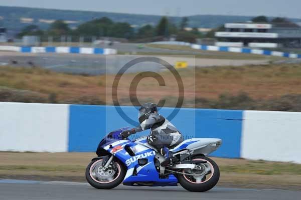 Motorcycle action photographs;Trackday digital images;donington;donington park leicestershire;donington photographs;event digital images;eventdigitalimages;no limits trackday;peter wileman photography;trackday;trackday photos