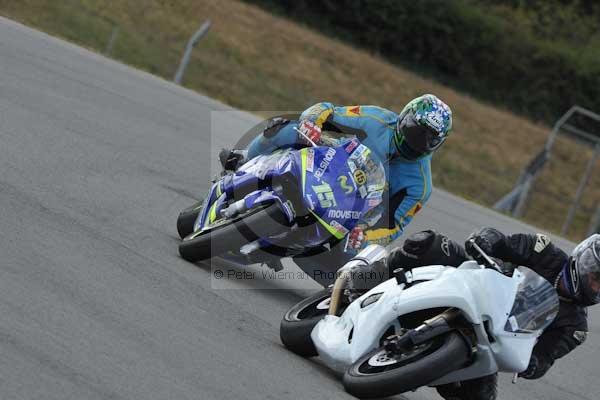 Motorcycle action photographs;Trackday digital images;donington;donington park leicestershire;donington photographs;event digital images;eventdigitalimages;no limits trackday;peter wileman photography;trackday;trackday photos