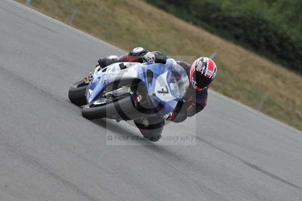 Motorcycle action photographs;Trackday digital images;donington;donington park leicestershire;donington photographs;event digital images;eventdigitalimages;no limits trackday;peter wileman photography;trackday;trackday photos